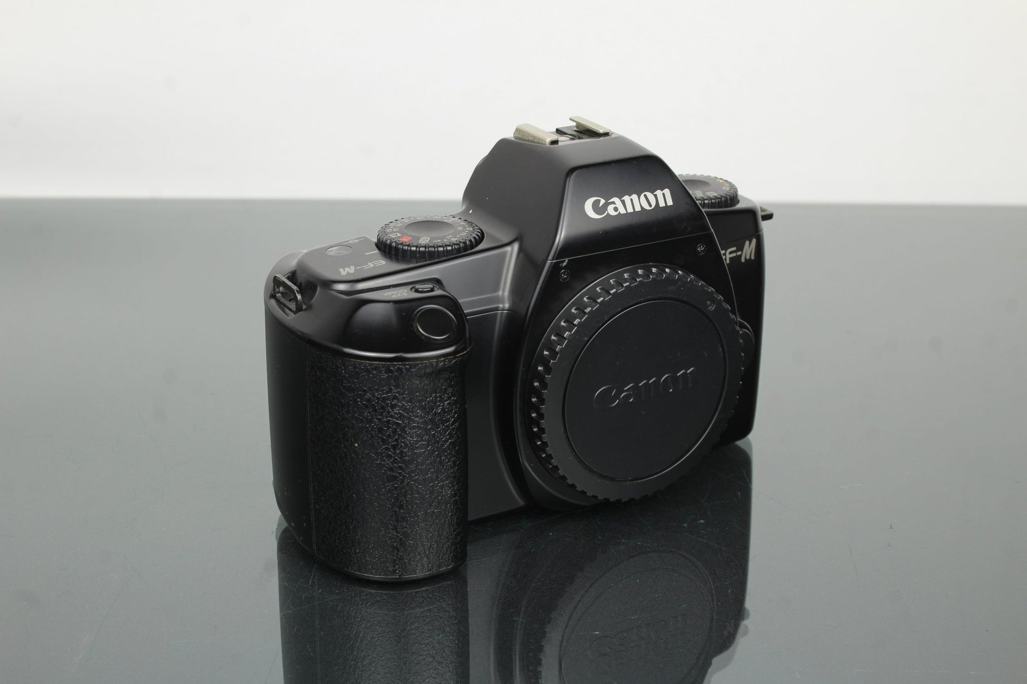 Canon EF - M Body - Dutch|Thrift