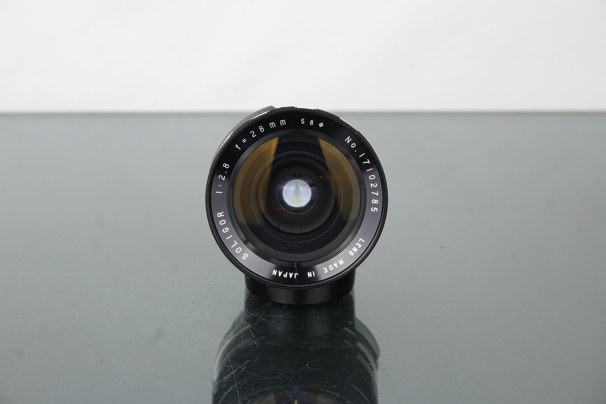 Soligor 1:2.8 f=28mm M42 Montaż