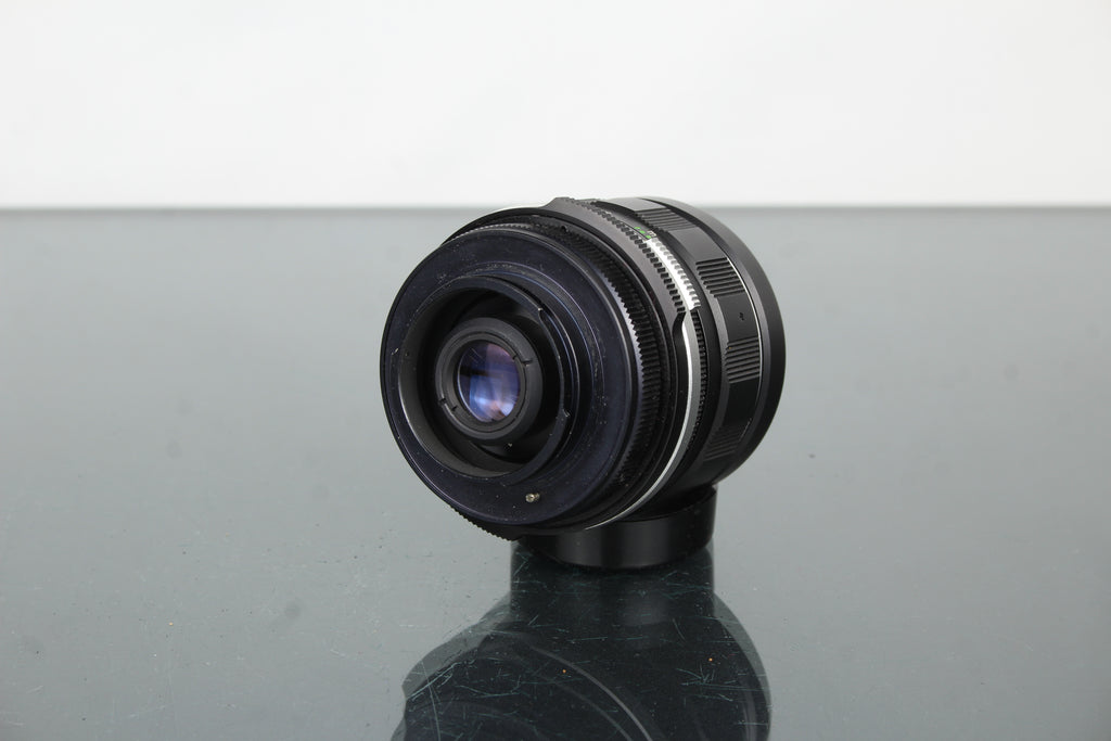 Soligor 1:2.8 f=28mm M42 Montaż