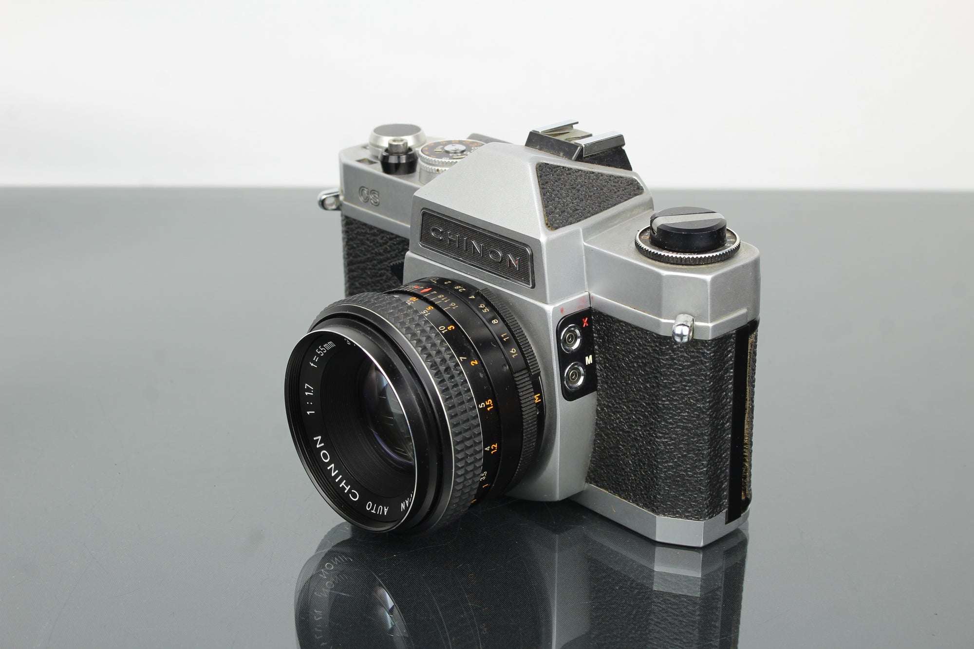Chinon CS + 55mm 1.7 Chinon lens