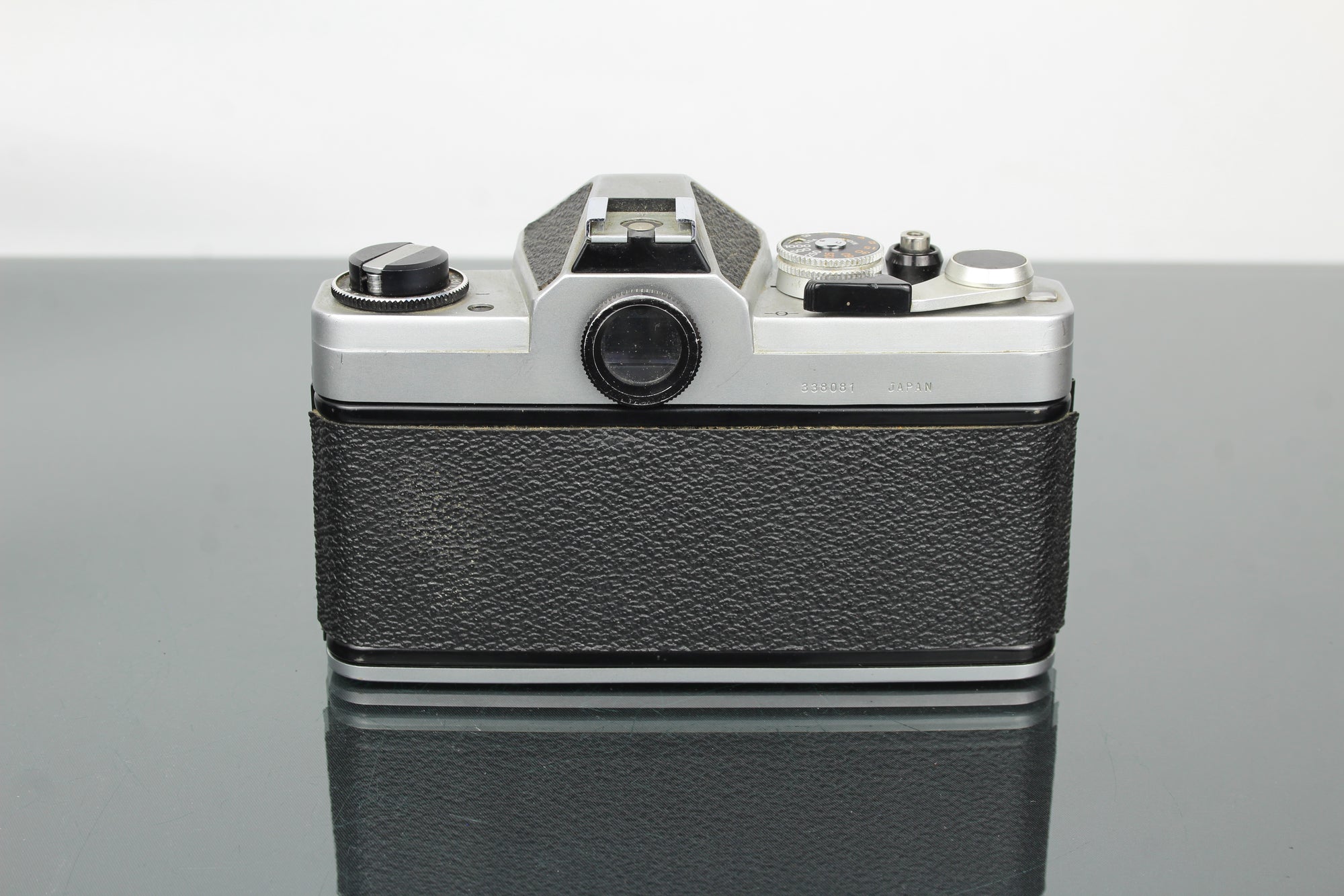 Chinon CS + 55mm 1.7 Chinon lens