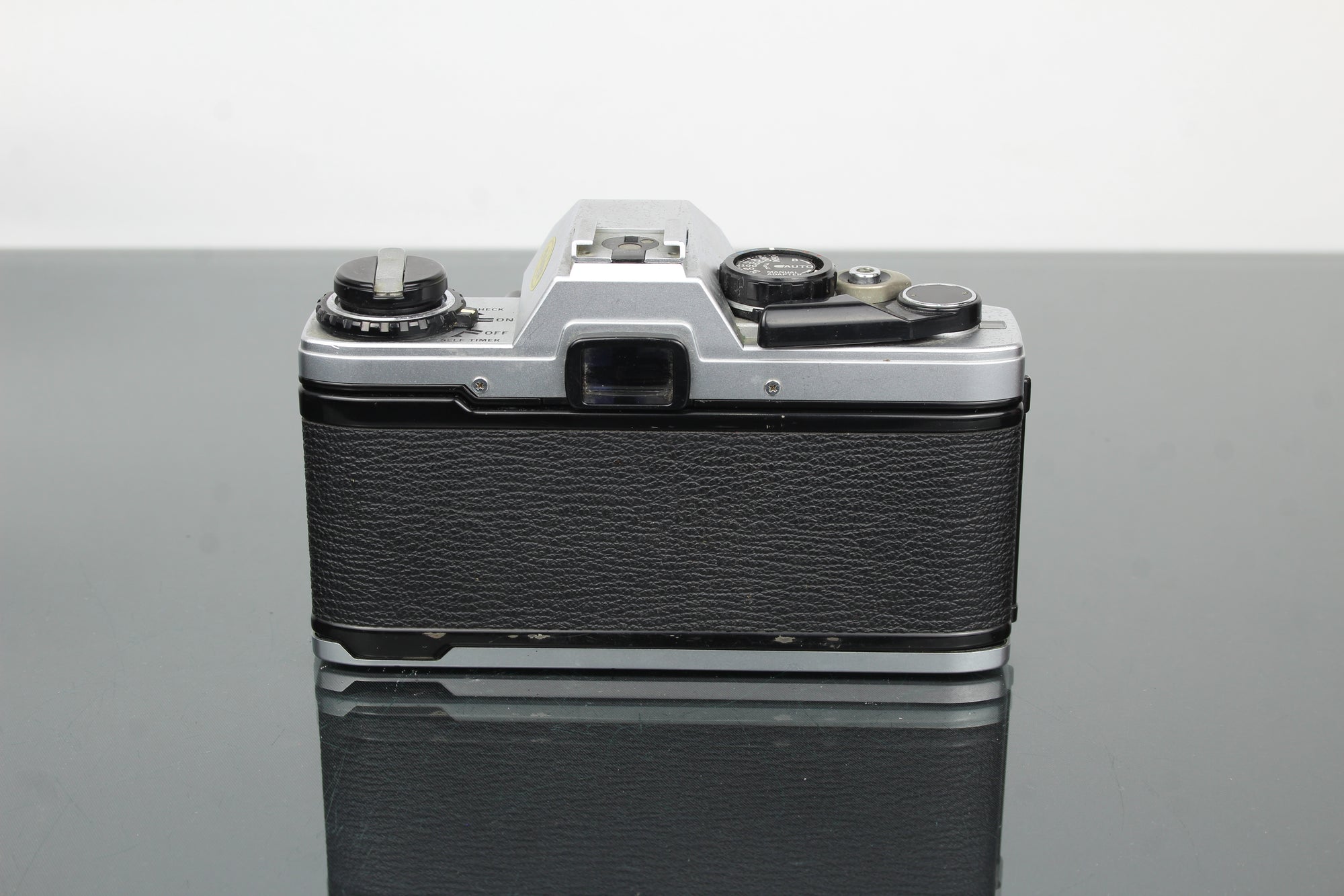Olympus OM10 + obiektyw Olympus 1:1.8 50mm