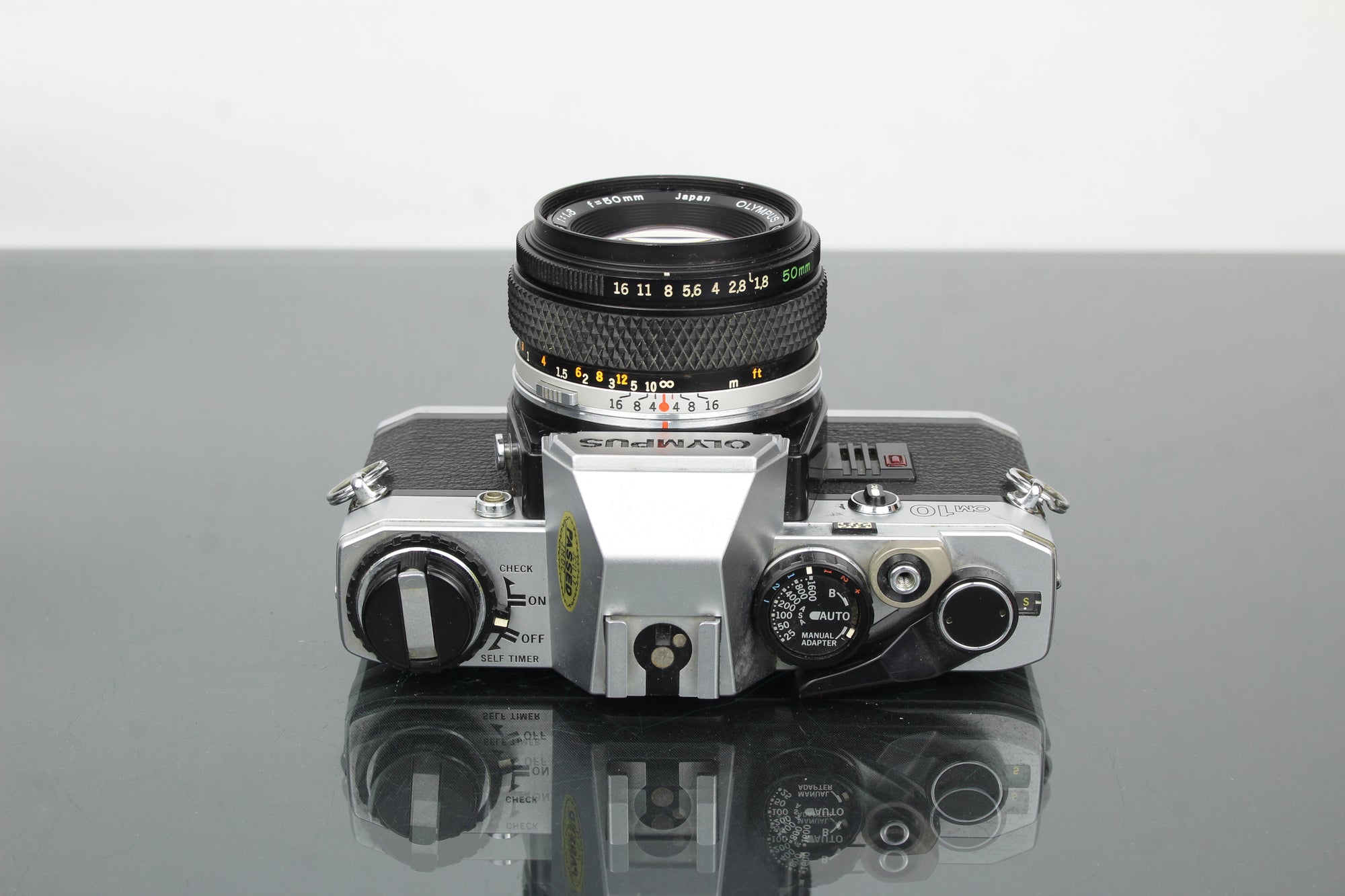 Olympus OM10 + obiektyw Olympus 1:1.8 50mm
