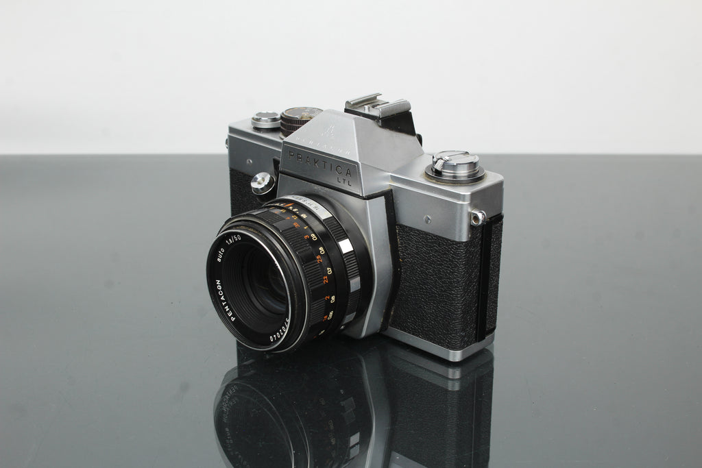 <tc>Praktica</tc> LTL + Obiektyw Pentacon 1.8/50