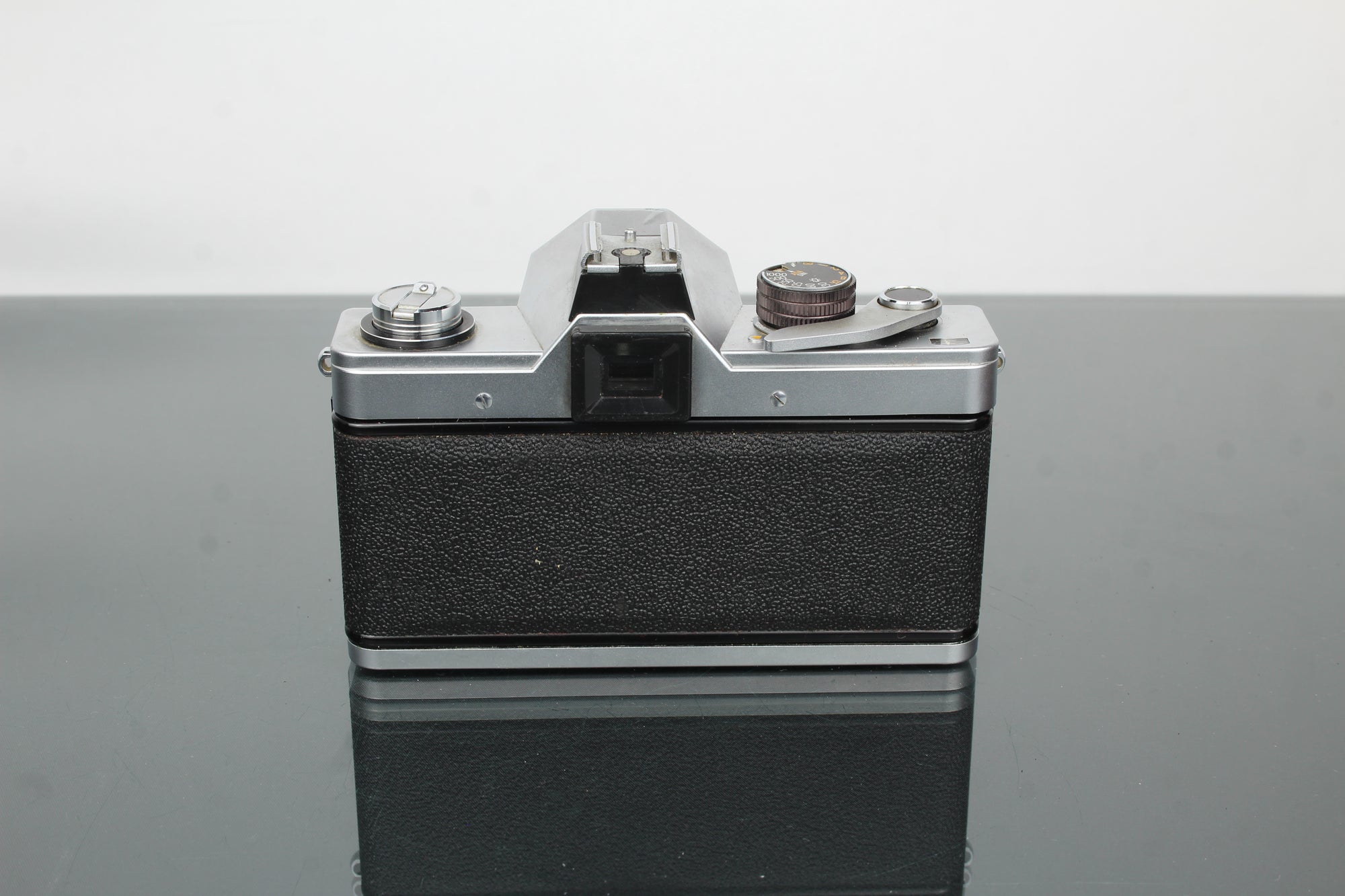 <tc>Praktica</tc> LTL + Obiektyw Pentacon 1.8/50