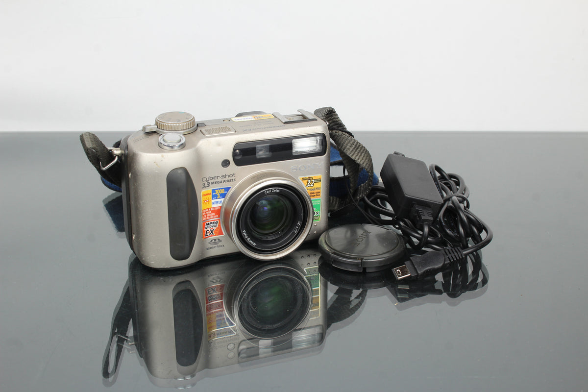 Sony Cyber-Shot DSC-S75