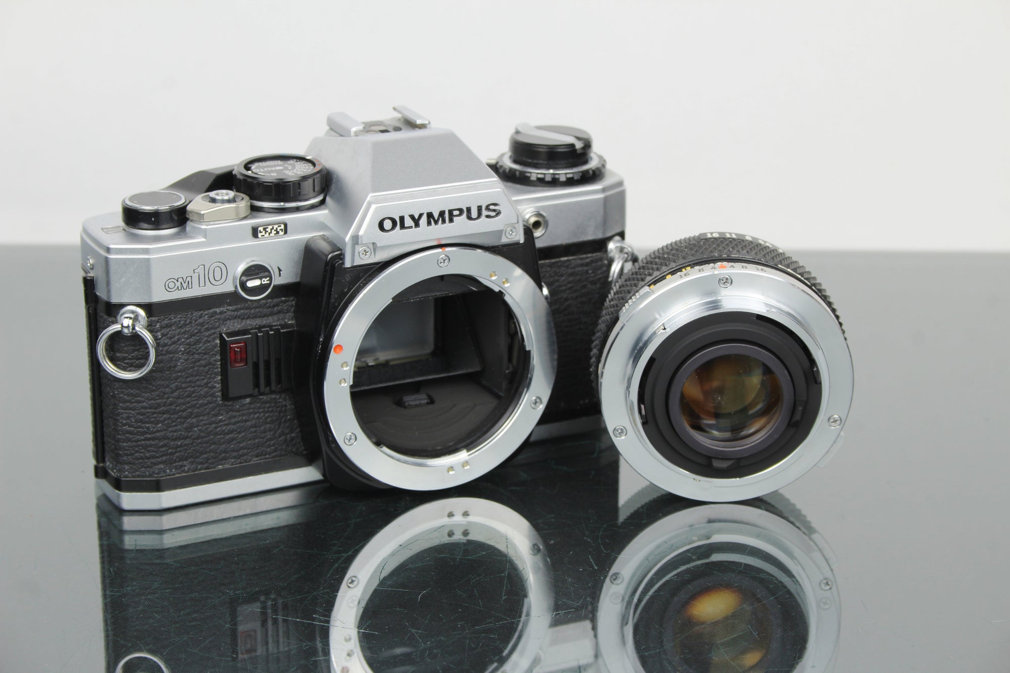 Olympus OM10 + obiektyw OM Zuiko 50mm 1.8