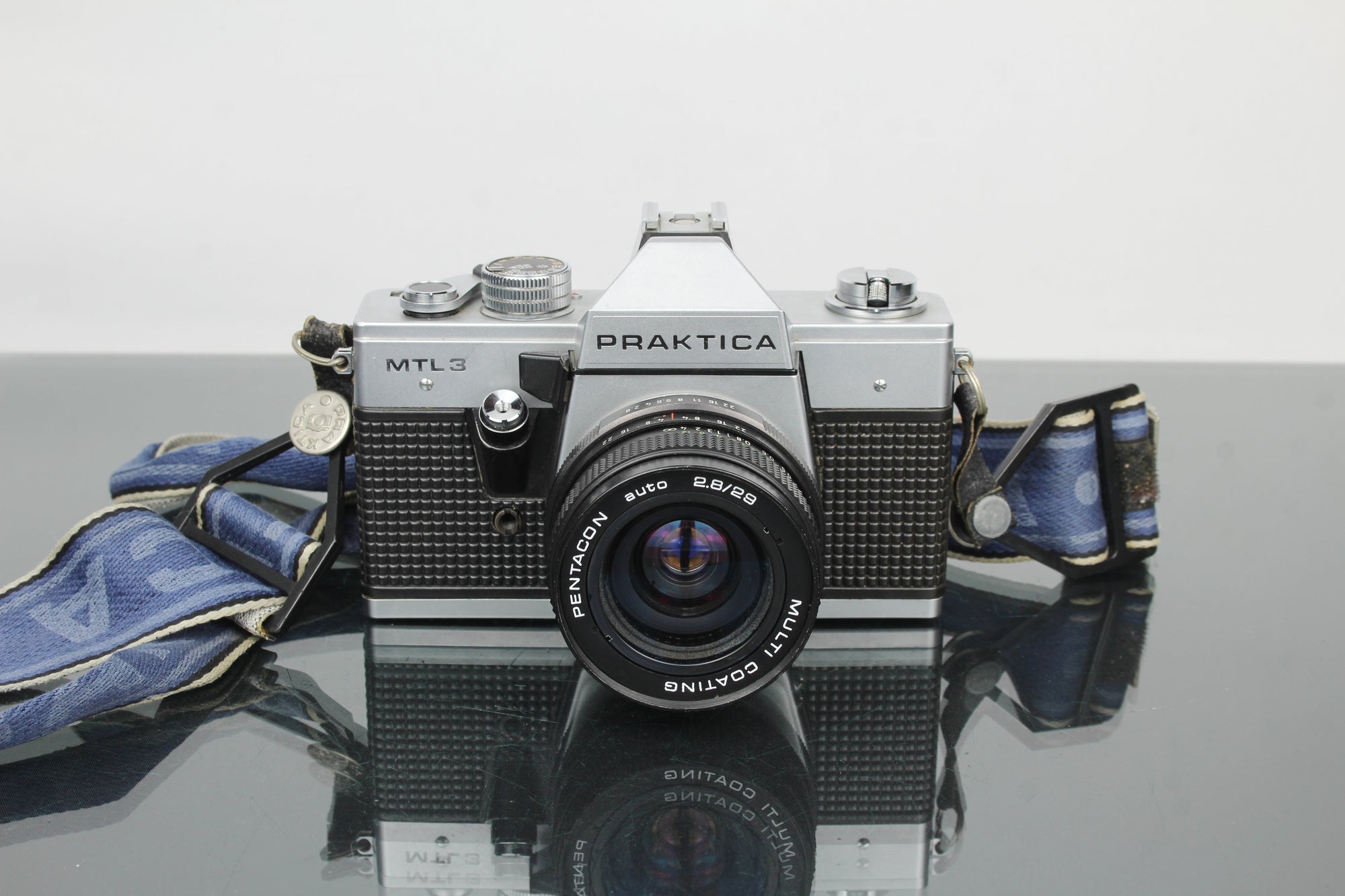 <tc>Praktica</tc> MTL 3 + obiektyw Pentacon auto 2.8/29 M42