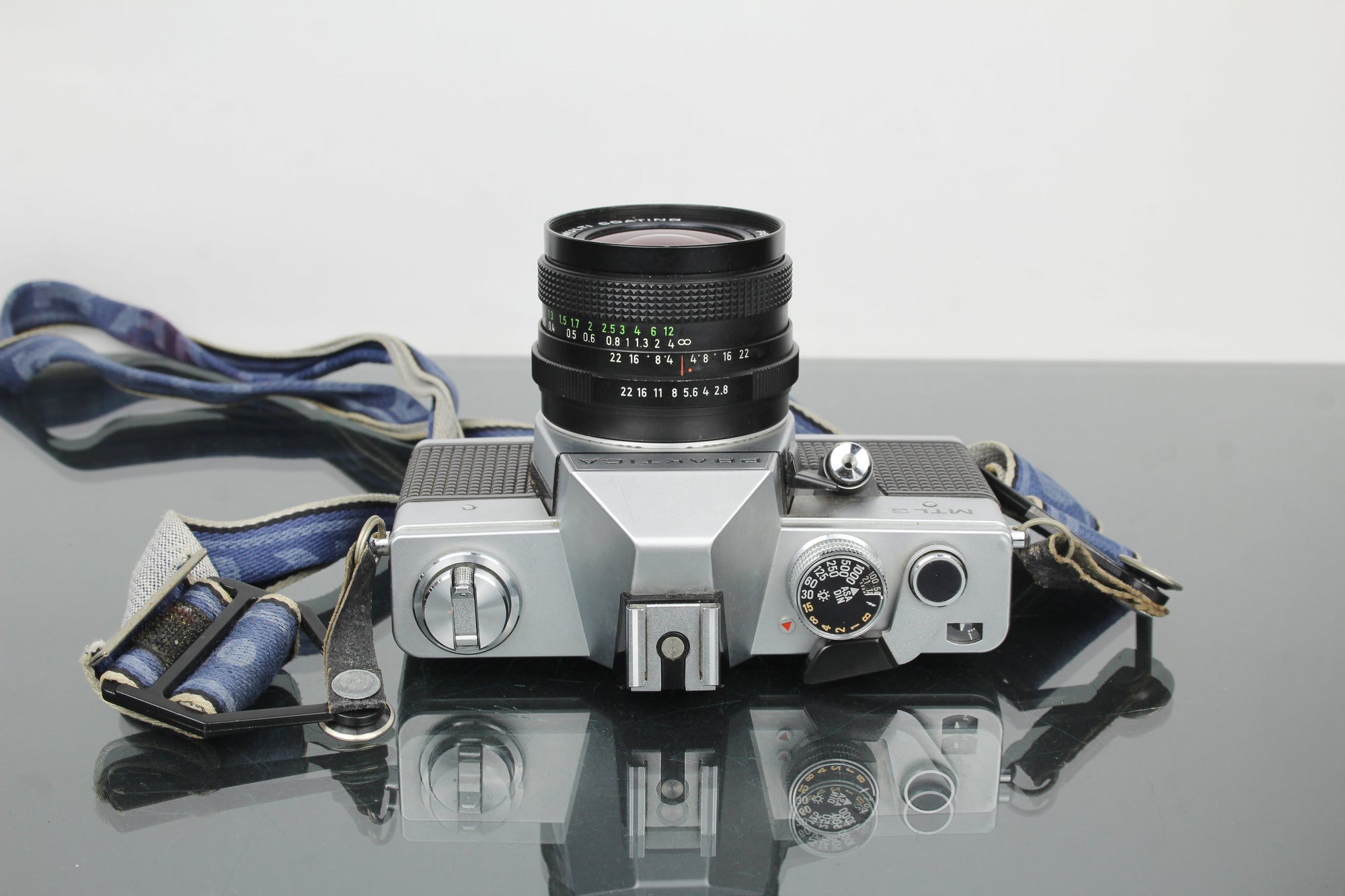 <tc>Praktica</tc> MTL 3 + obiektyw Pentacon auto 2.8/29 M42