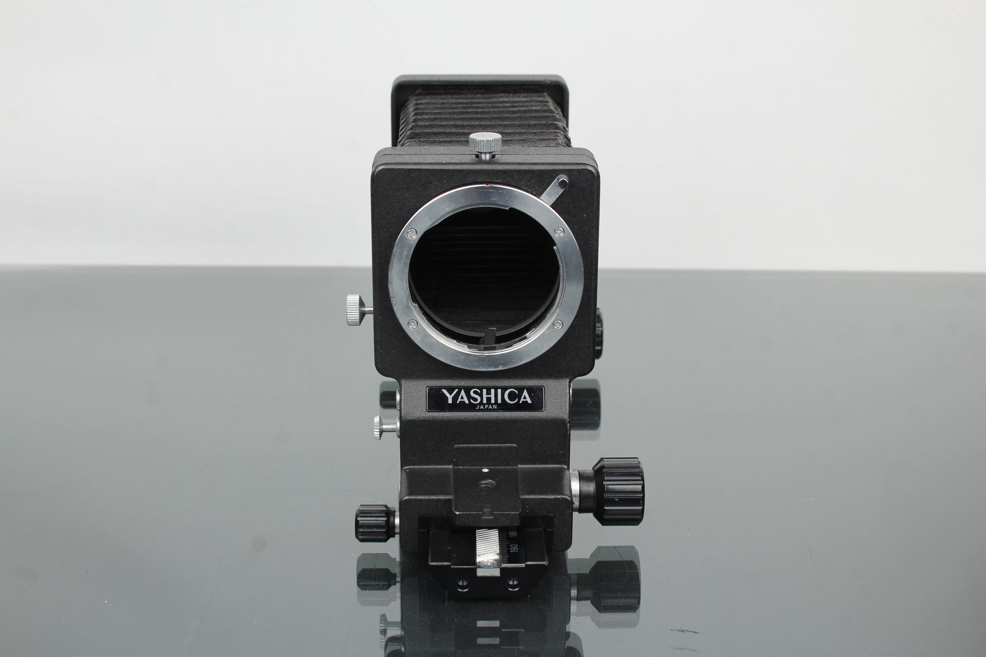 Jednostka przedłużająca dzwonki Yashica Balg