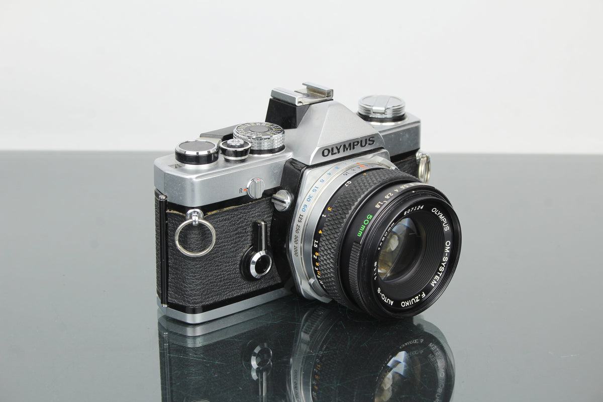 Olympus OM-1 + obiektyw Olympus 50mm 1.8