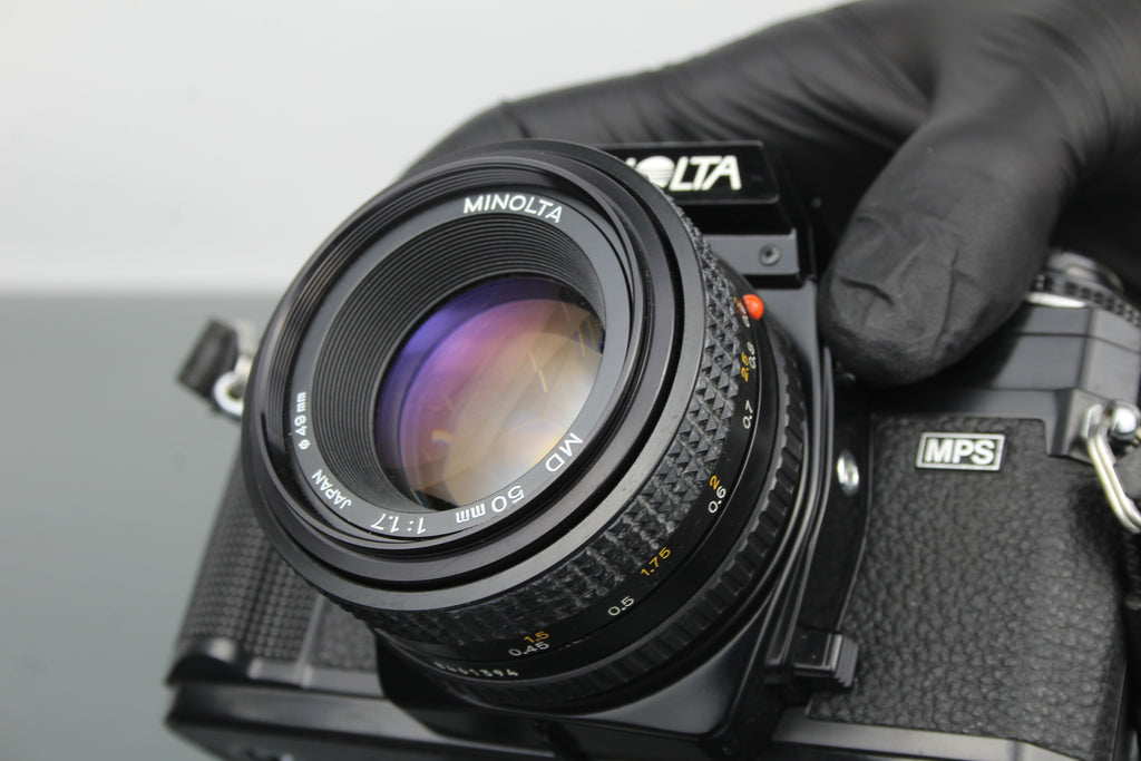 Minolta X-700 + obiektyw MD 50mm 1:1.7