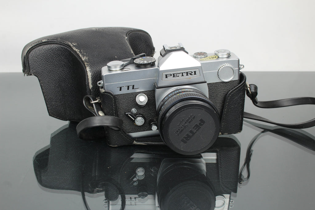 Petri TTL + 55mm 1.8 obiektyw Petri