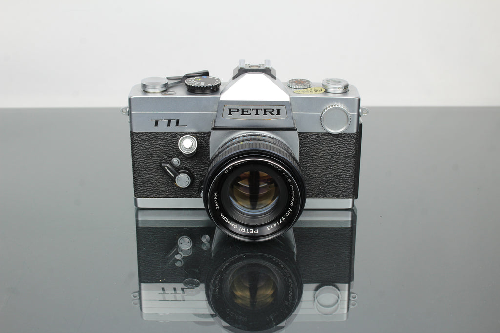 Petri TTL + 55mm 1.8 obiektyw Petri