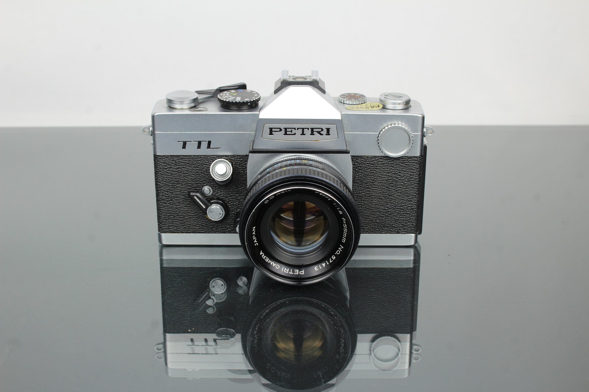 Petri TTL + 55mm 1.8 obiektyw Petri