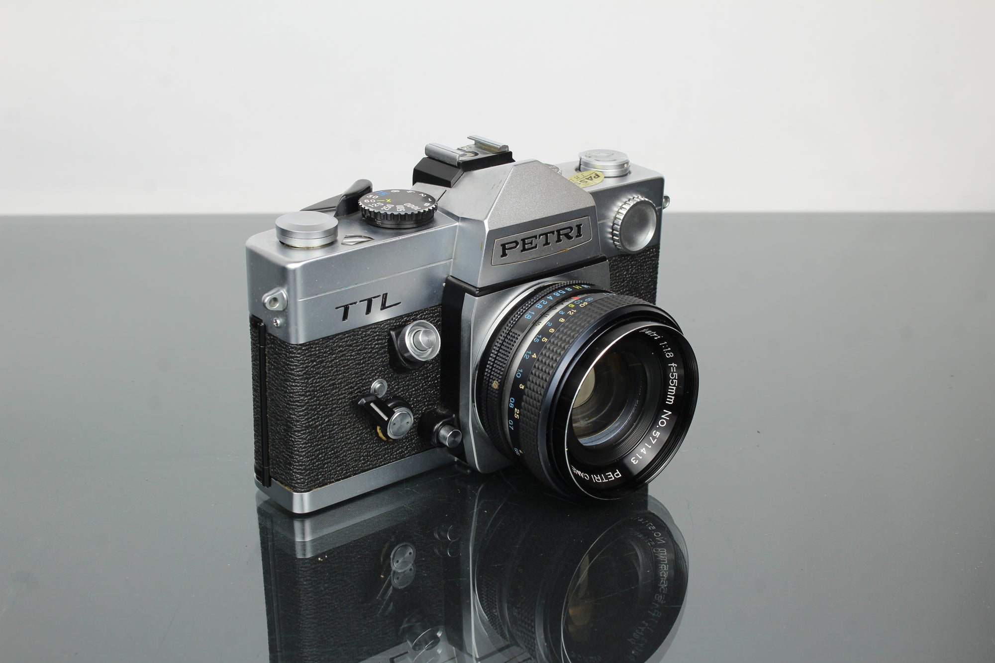Petri TTL + 55mm 1.8 obiektyw Petri