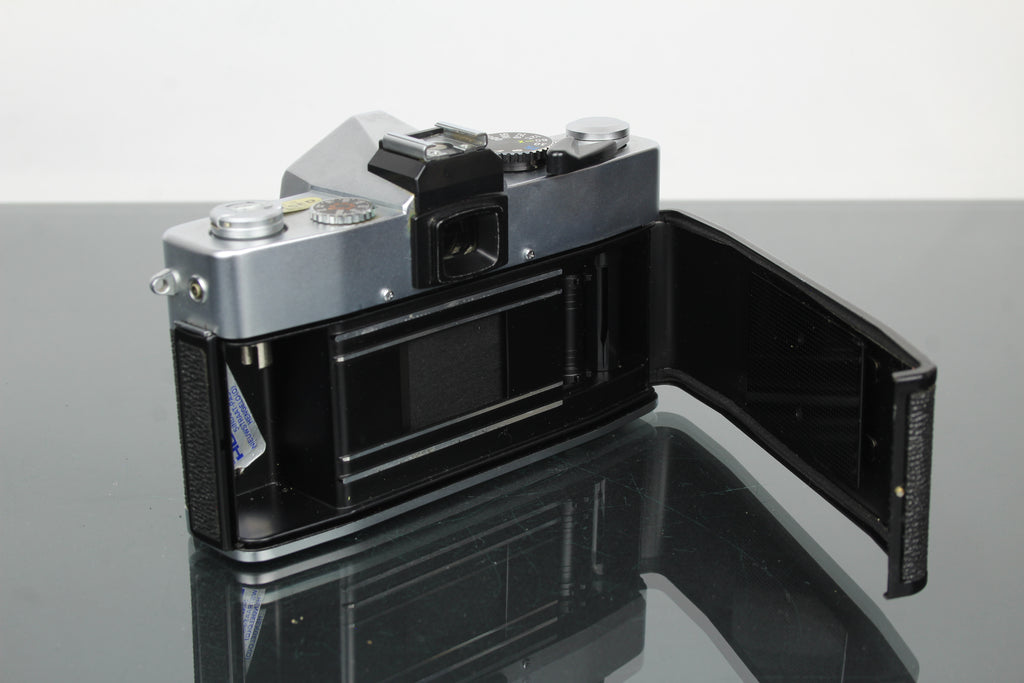 Petri TTL + 55mm 1.8 obiektyw Petri