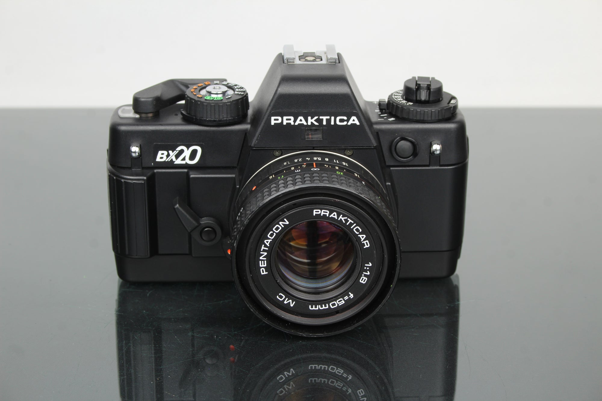 Practica BX20 + Pentacon <tc>Praktica</tc> obiektyw 50mm 1.8