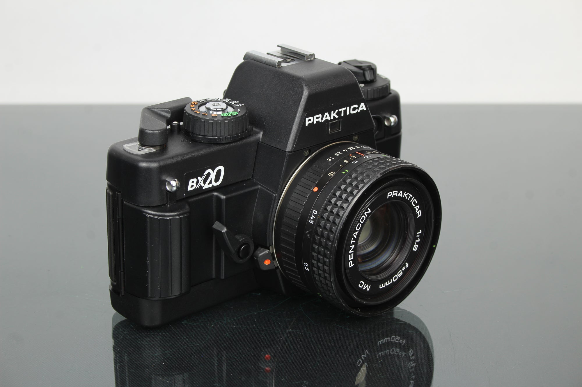 Practica BX20 + Pentacon <tc>Praktica</tc> obiektyw 50mm 1.8