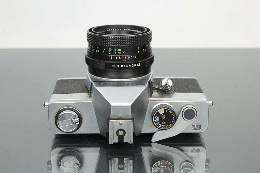 Praktica super TL2 + Pentacon electric 50mm 1.8 M42 lens