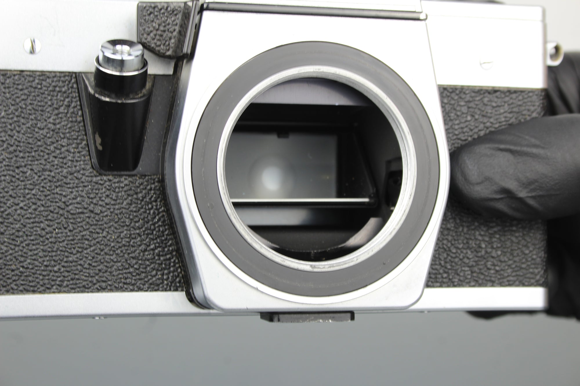 Praktica super TL2 + Pentacon electric 50mm 1.8 M42 lens