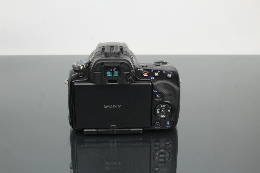 Sony SLT A33 + Obiektyw Sony DT 3.5-5.6/18-55