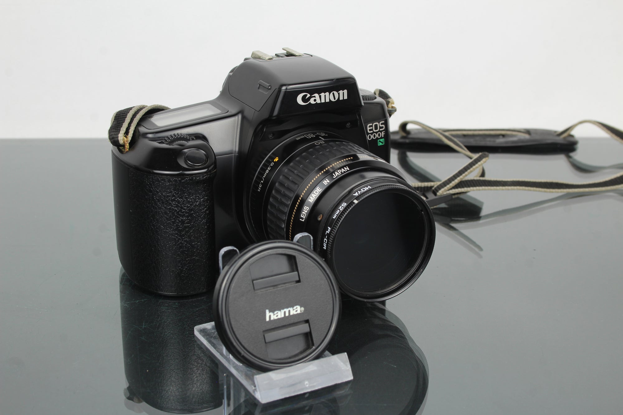 Canon EOS 1000f + obiektyw 35-80mm 1:4-5.6