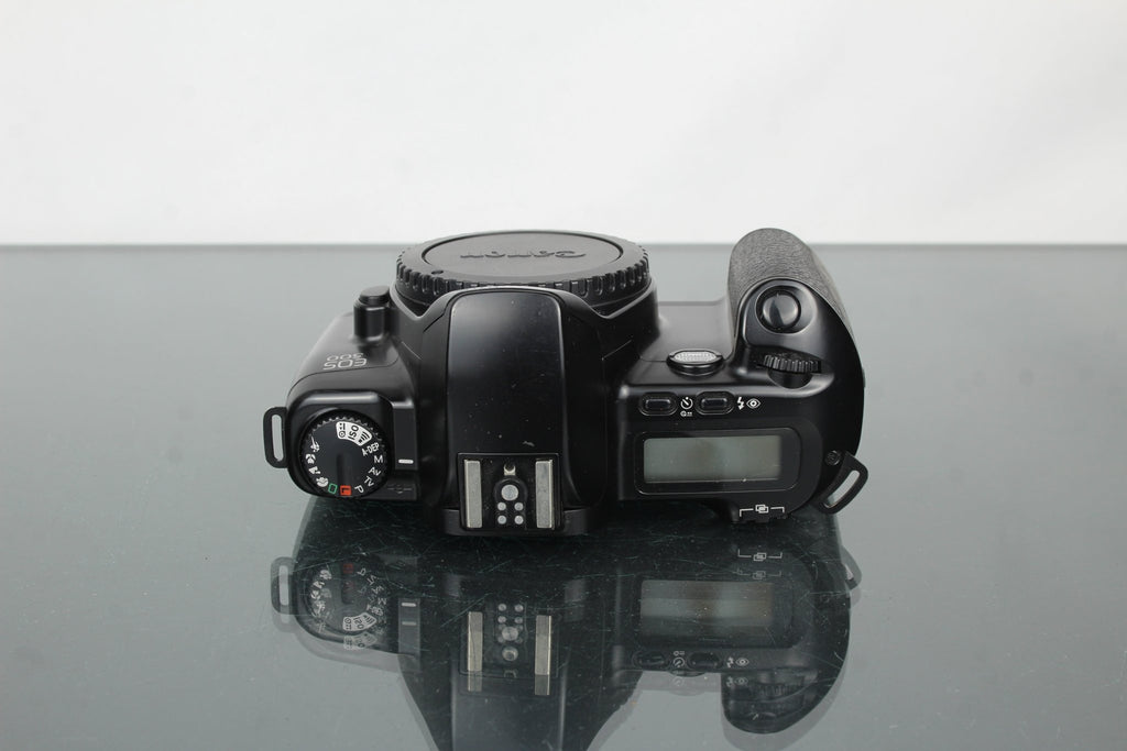 Canon EOS 500 - Dutch|Thrift
