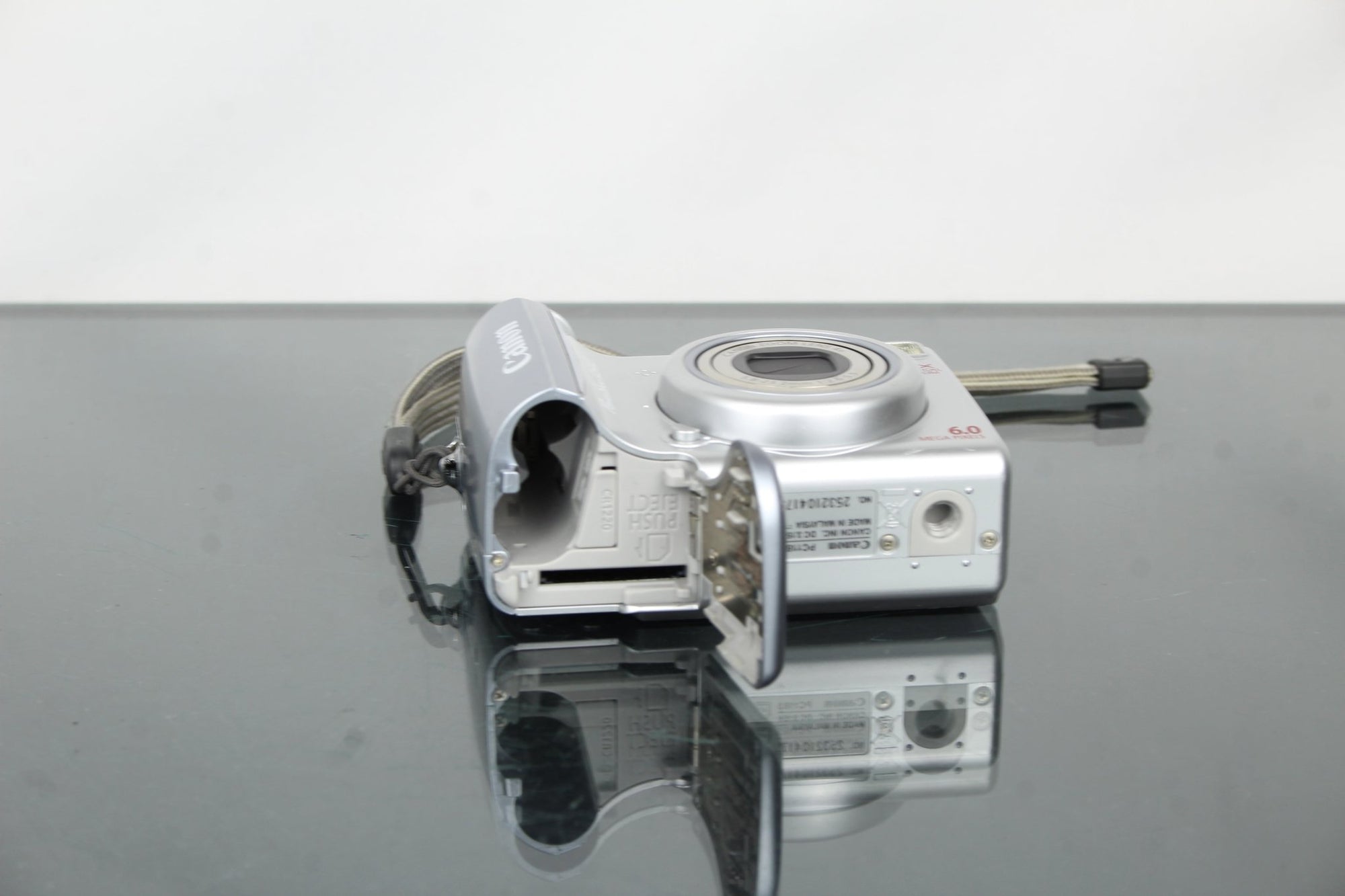 Canon PowerShot A540 - Dutch|Thrift