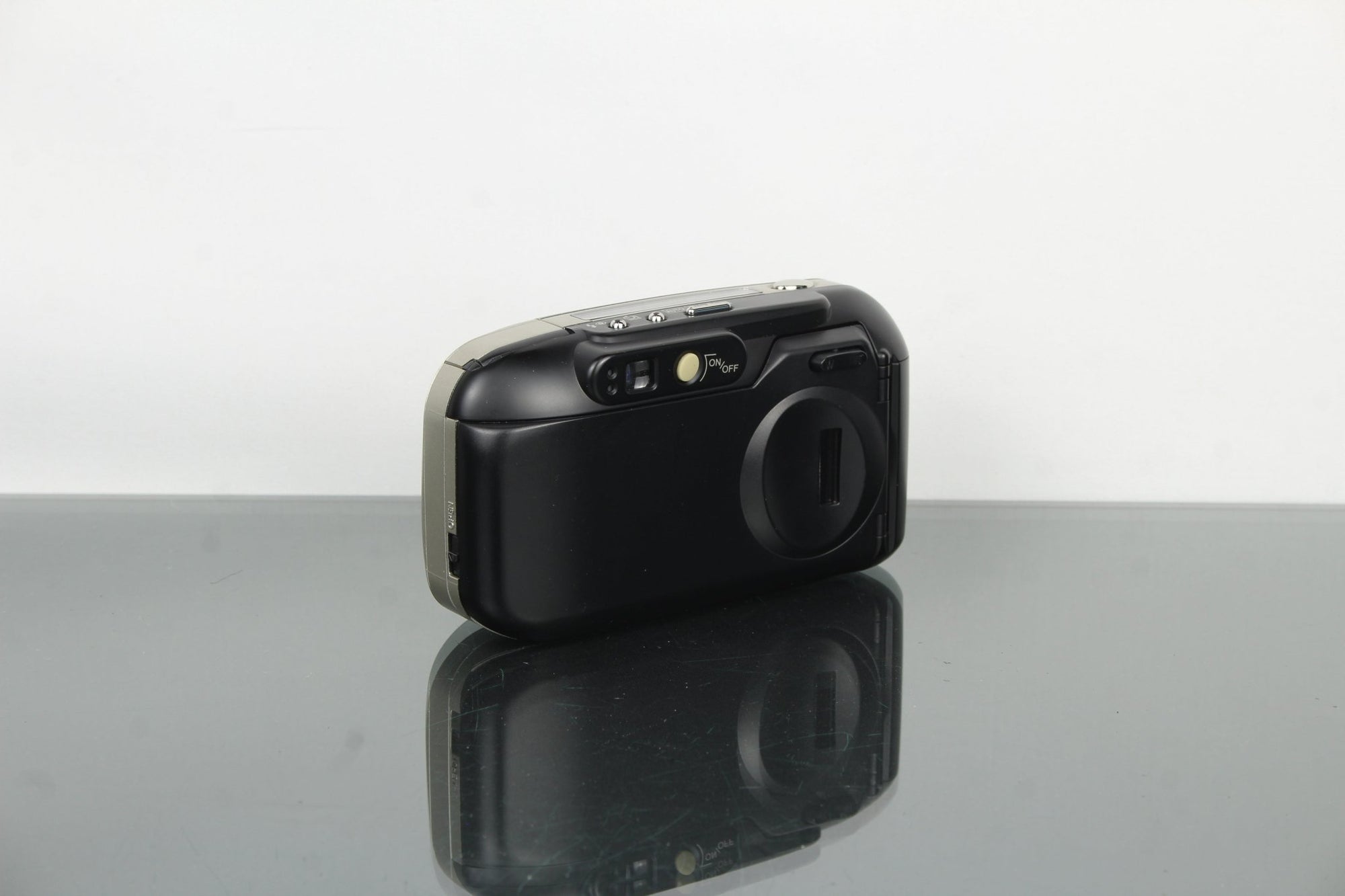 Minolta 75W - Dutch|Thrift