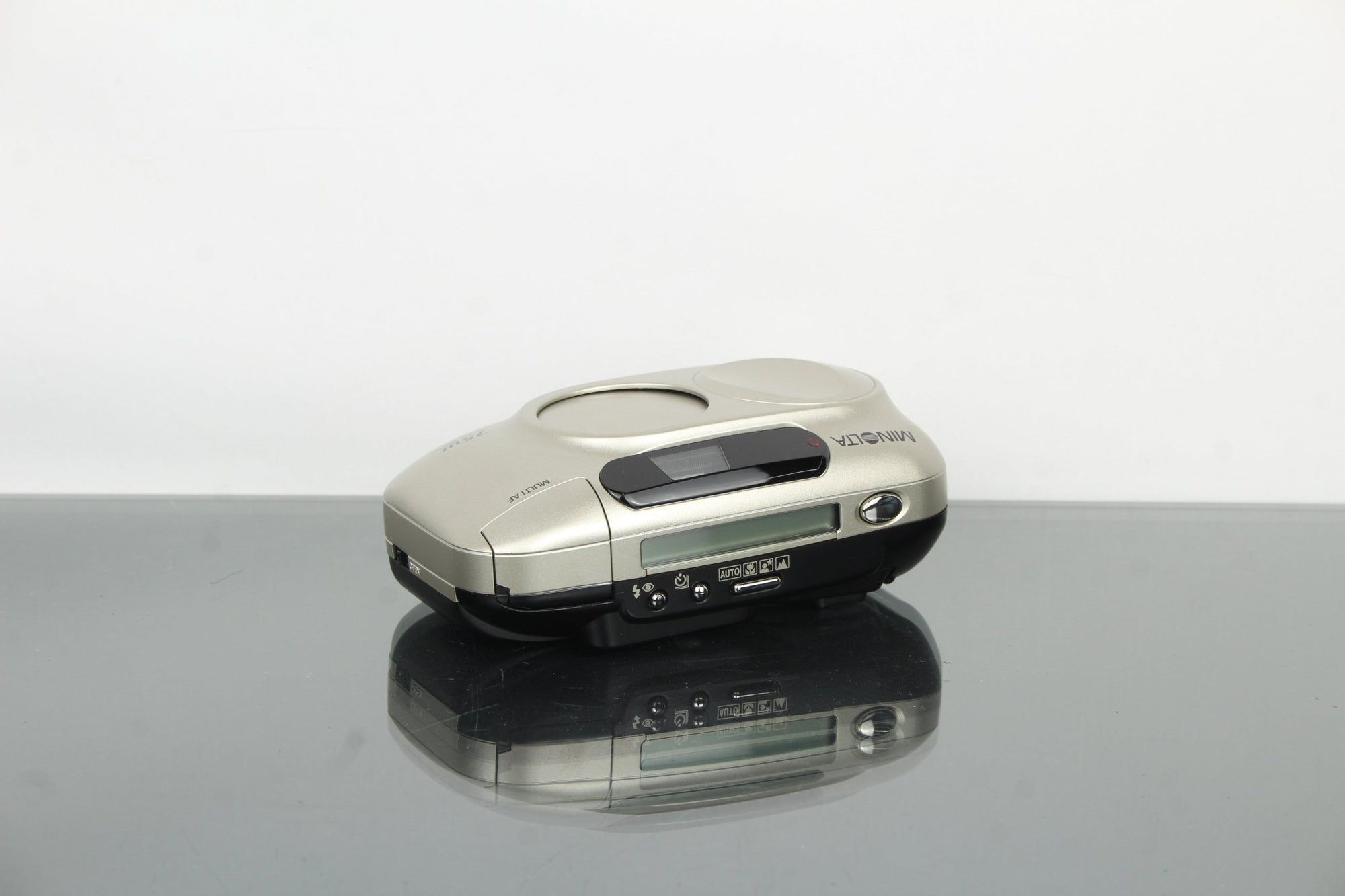 Minolta 75W - Dutch|Thrift