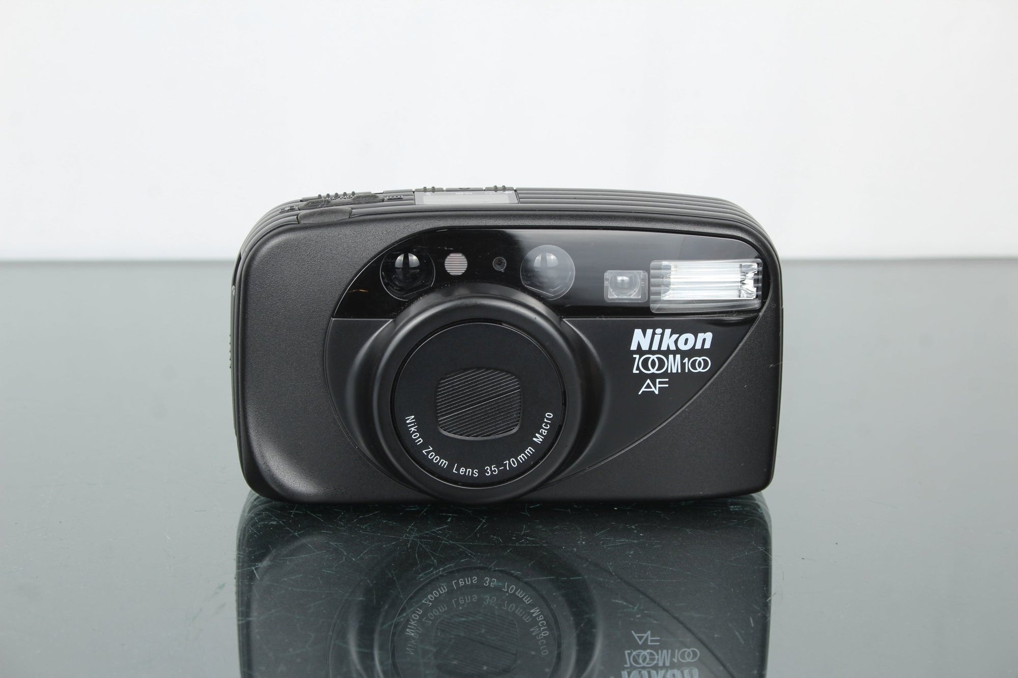 Nikon Zoom 100 AF - Dutch|Thrift