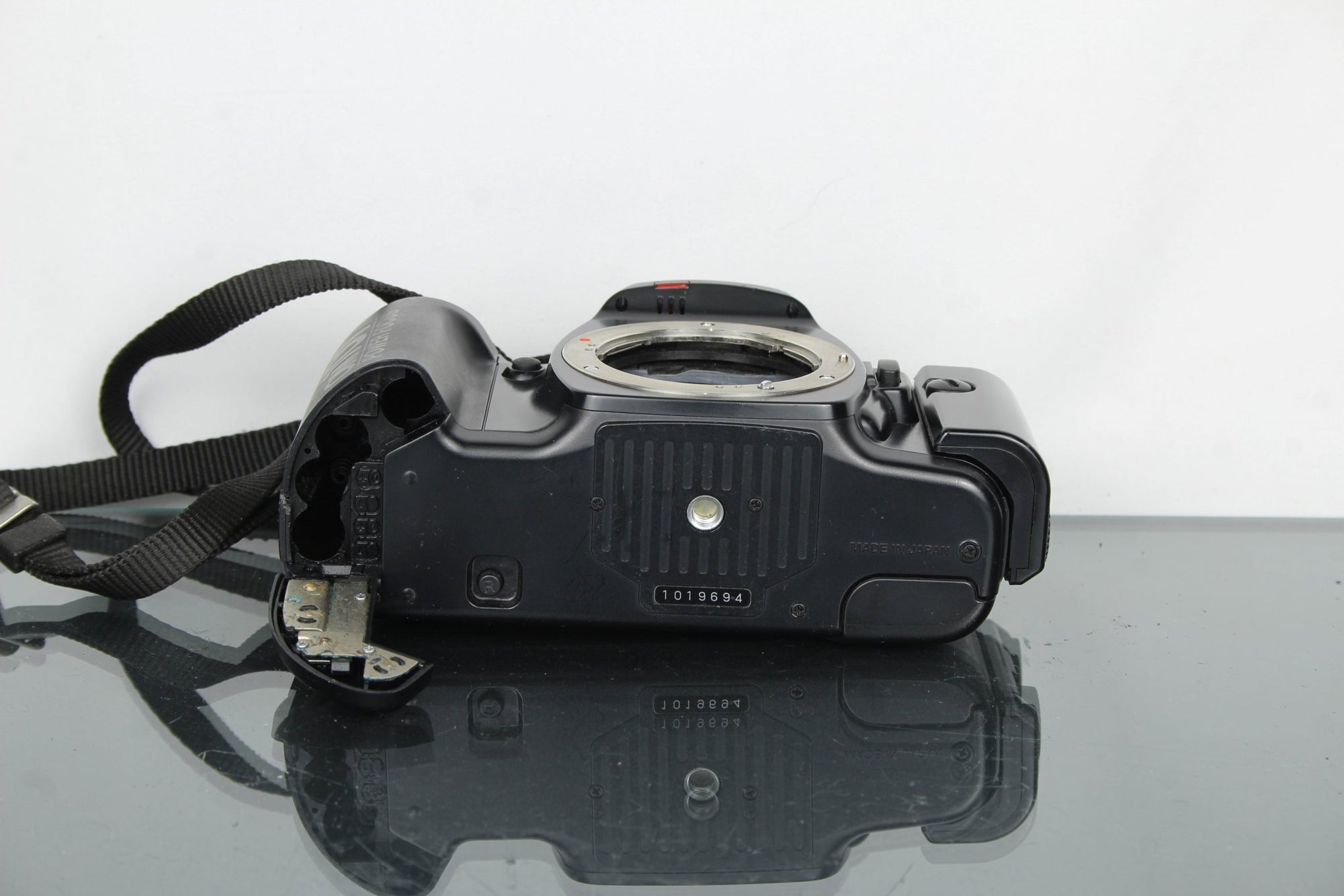 Olympus OM101 - Dutch|Thrift