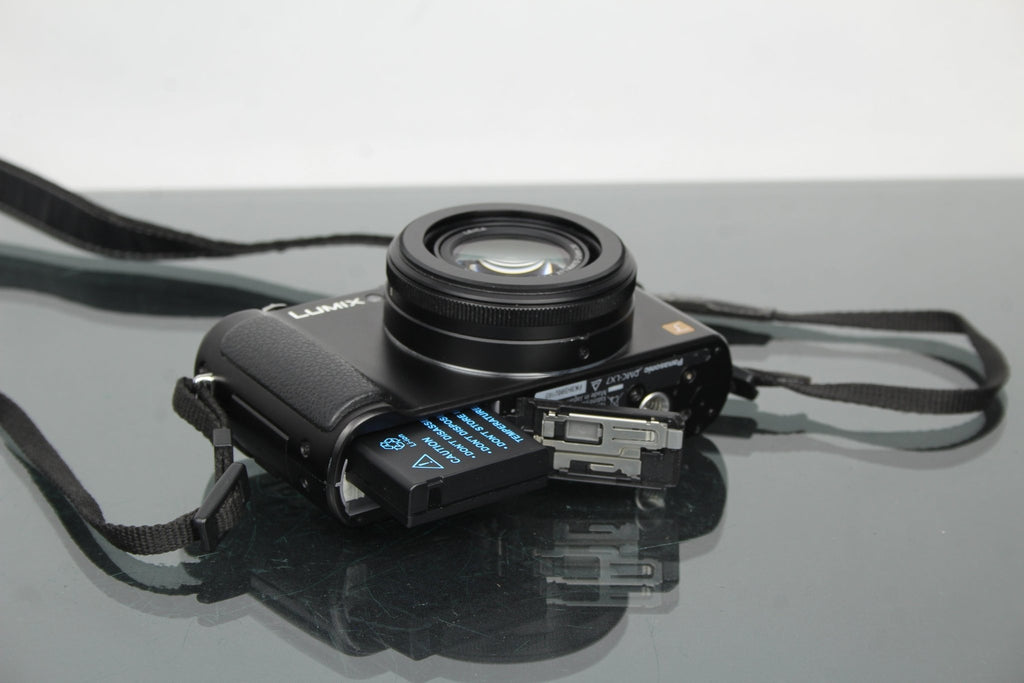 Panasonic Lumix DMC - LX7 - Dutch|Thrift