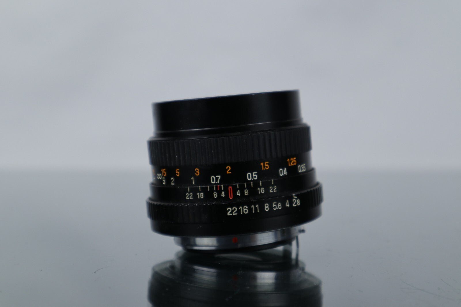Revuenon Auto MC Lens | 1:2.8 28mm | Pentax K Mount - Dutch|Thrift
