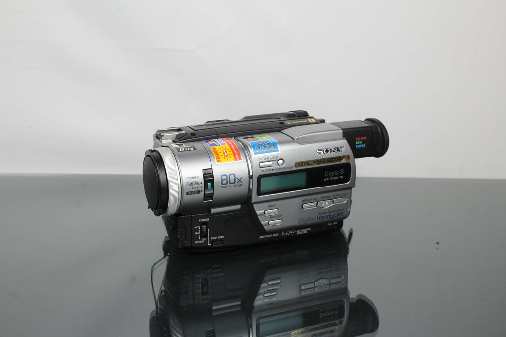 Sony Digital Handycam DCR - TR7000E Hi8 - Dutch|Thrift