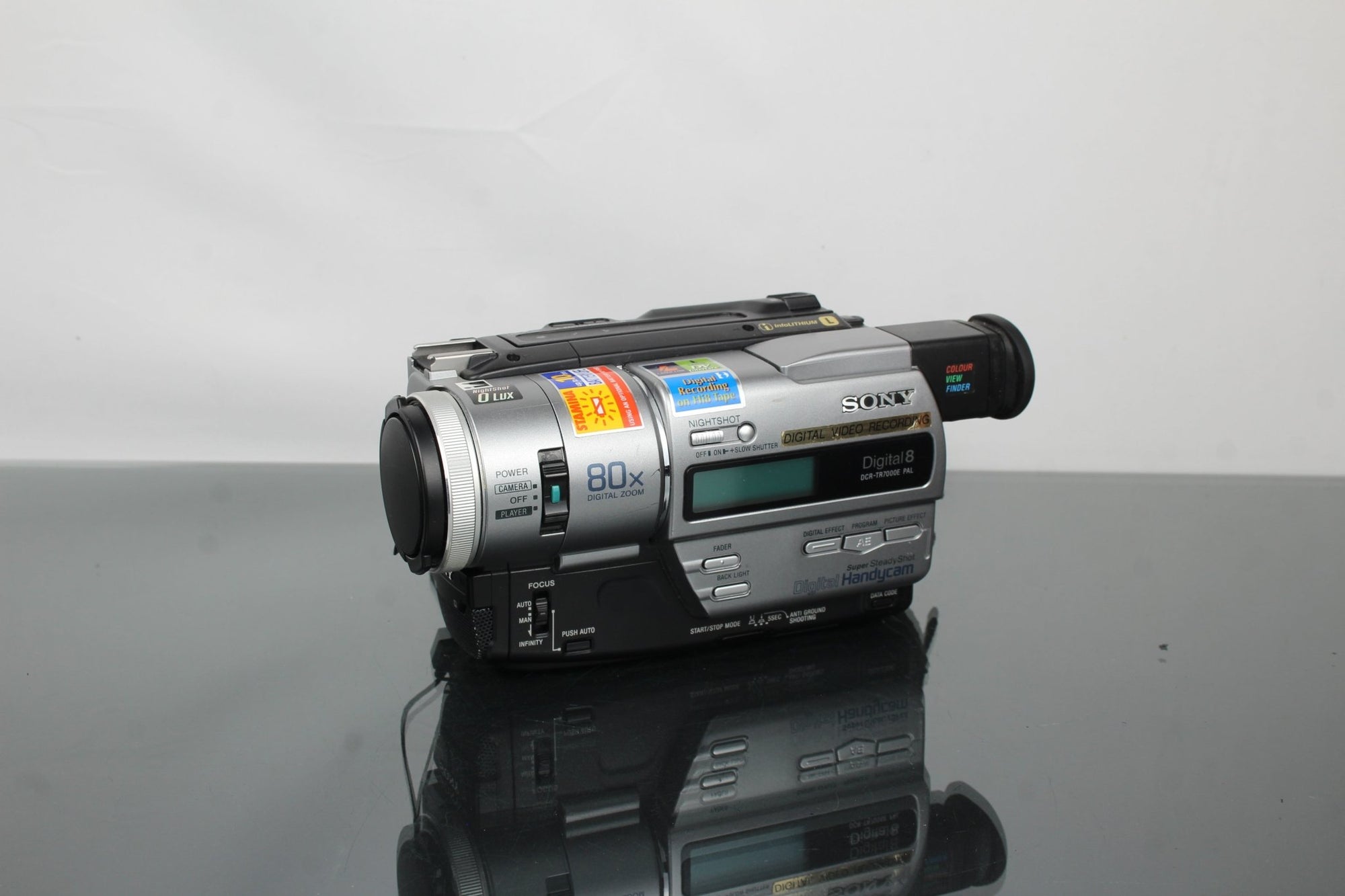 Sony Digital Handycam DCR - TR7000E Hi8 - Dutch|Thrift