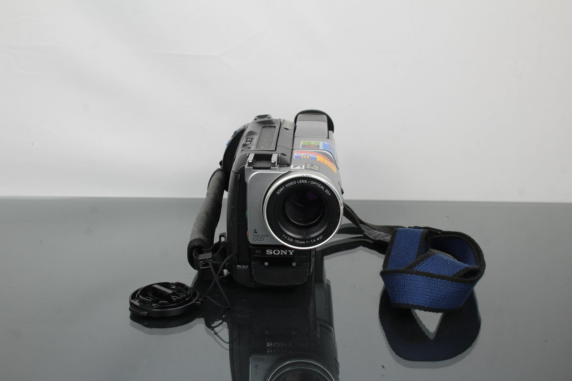 Sony Digital Handycam DCR - TR7000E Hi8 - Dutch|Thrift