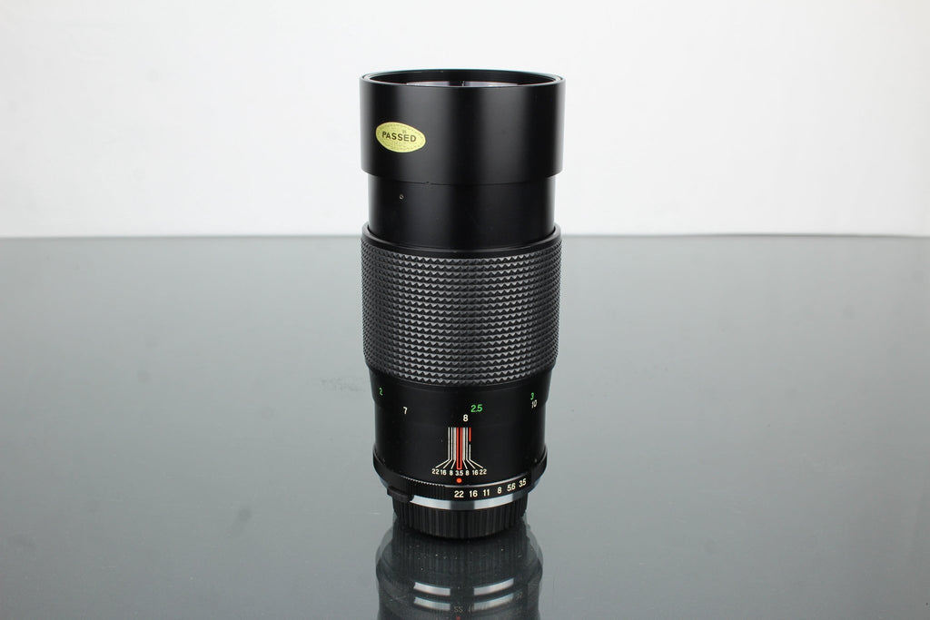 Vivitar 200mm 1:3.5 Olympus OM Mount - Dutch|Thrift