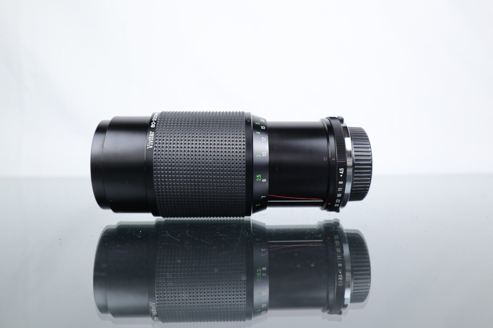 Vivitar MC Zoom Lens | 80 - 200mm 1:4.5 | Nikon F Mount - Dutch|Thrift