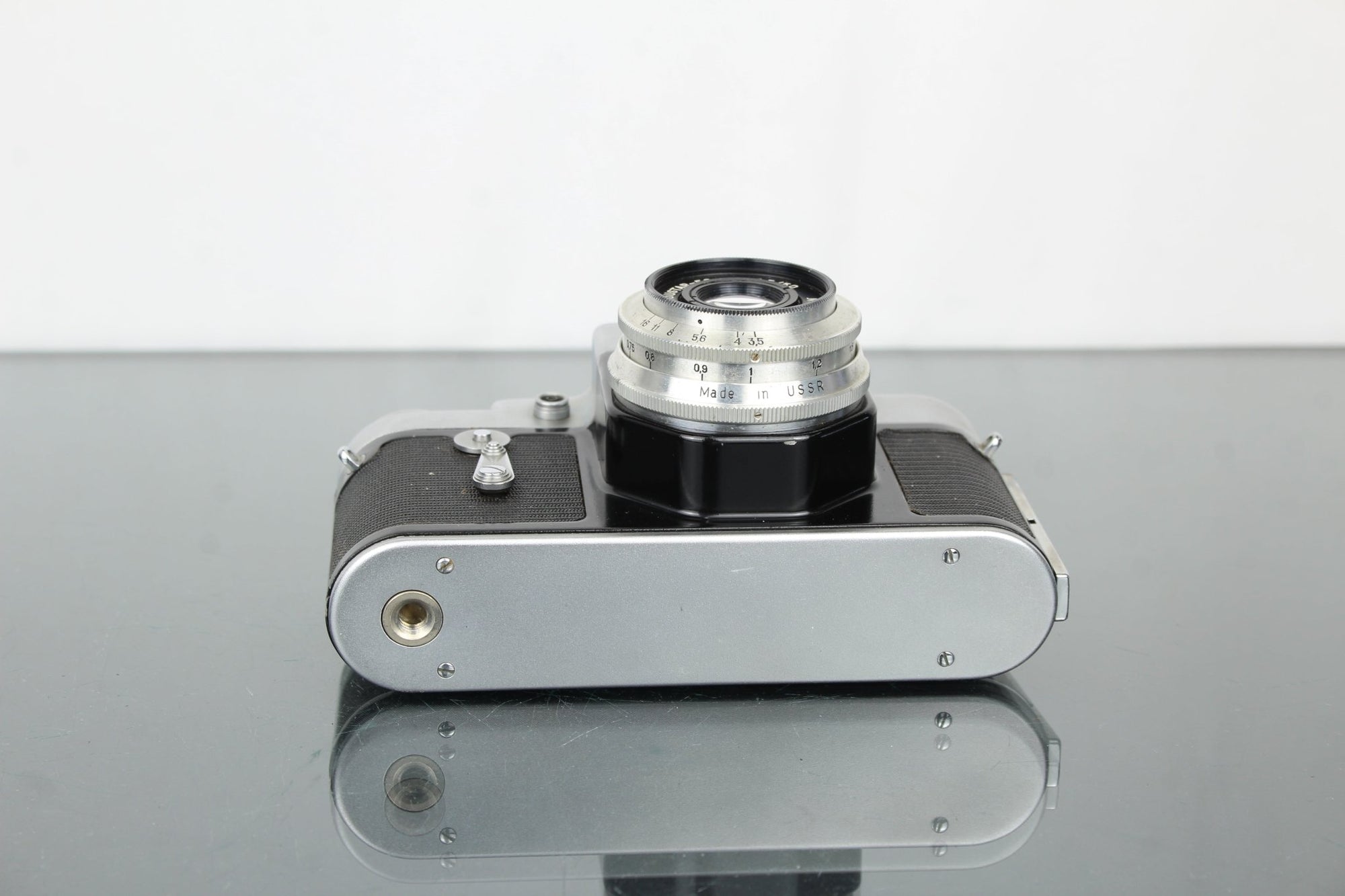 Zenit 3m + Industar - 50 3.5/50 - Dutch|Thrift