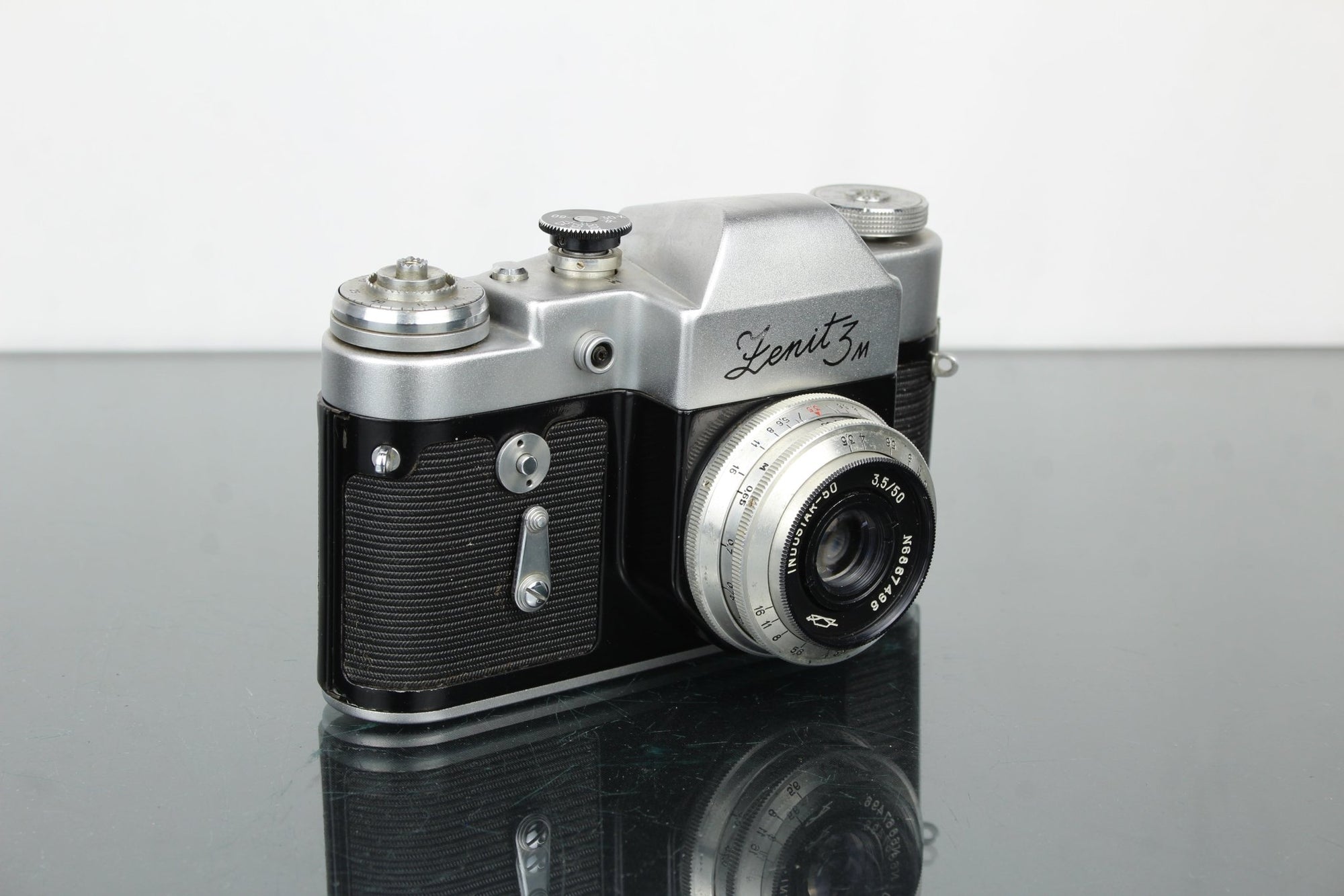 Zenit 3m + Industar - 50 3.5/50 - Dutch|Thrift