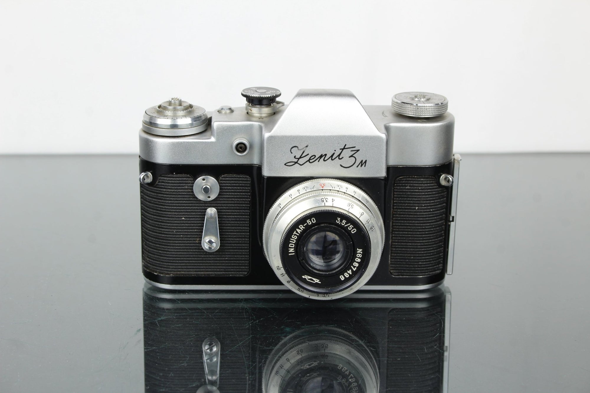 Zenit 3m + Industar - 50 3.5/50 - Dutch|Thrift
